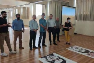 Το ΑΚΕΛ συνάντησε τη Μάγδα Φύσσα