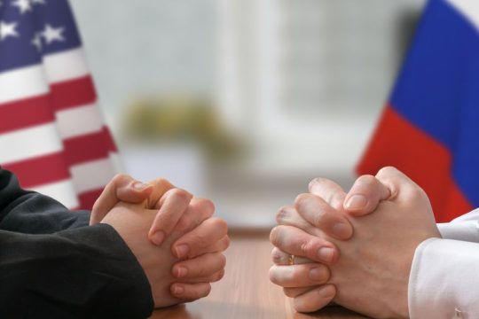 Προειδοποιεί η Ρωσία σε περίπτωση επιβολής αμερικανικών κυρώσεων