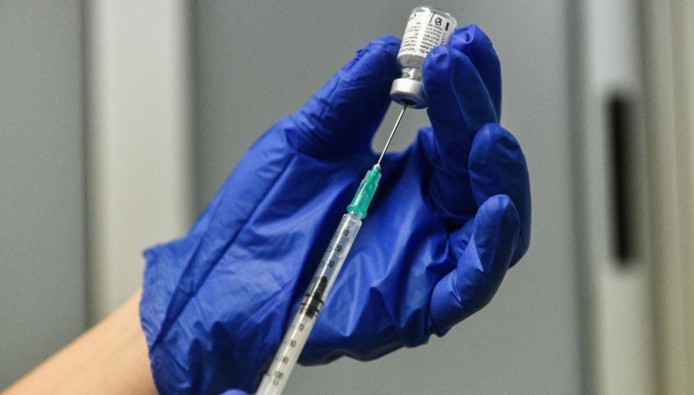 Περίπου 60 εκατ. δόσεις εμβολίων προσφέρει η Ιαπωνία σε αναπτυσσόμενες χώρες