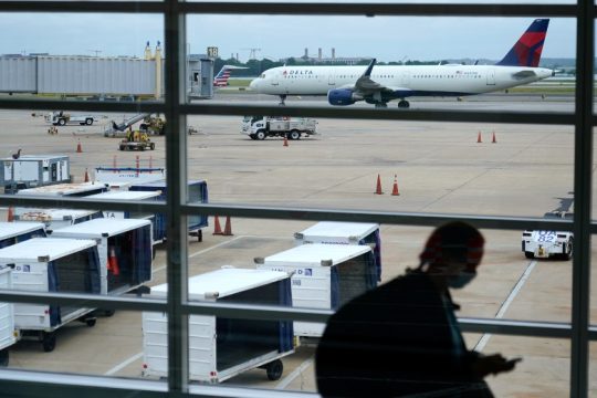 Ελπίδες για ανάκαμψη γέννησε η άρση των ταξιδιωτικών περιορισμών από τις ΗΠΑ