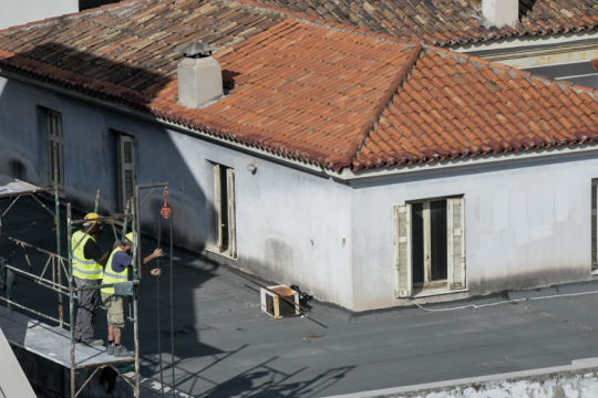 ΟΑΕΔ: Από αύριο οι αιτήσεις για το ειδικό εποχικό επίδομα