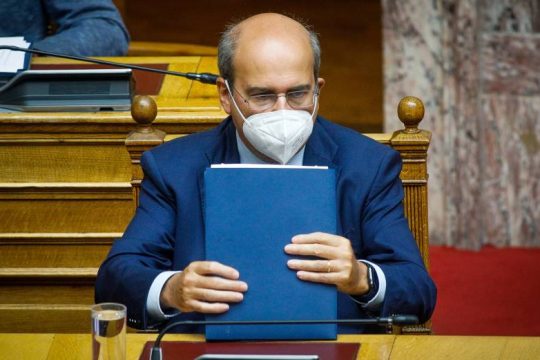 Μόνο με τις ψήφους της Ν.Δ. πέρασε το νομοσχέδιο για την επικουρική ασφάλιση