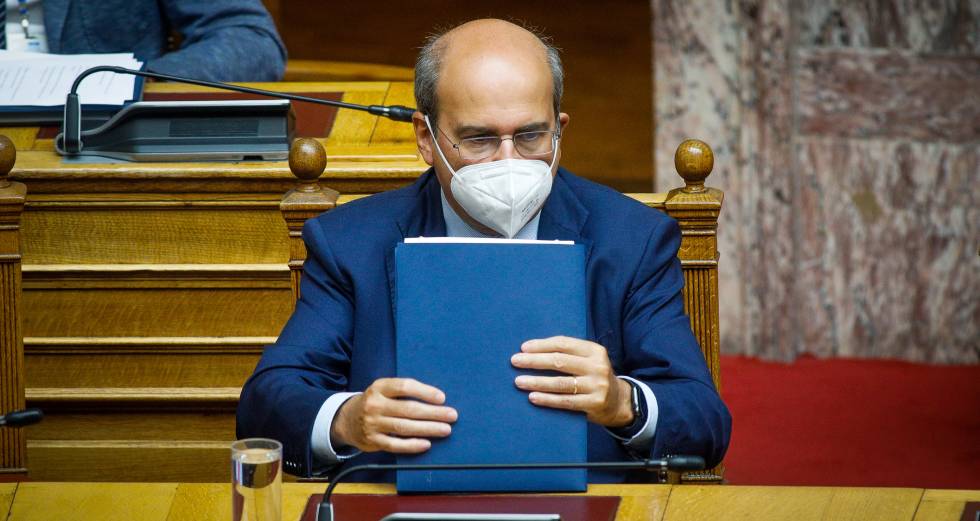 Μόνο με τις ψήφους της Ν.Δ. πέρασε το νομοσχέδιο για την επικουρική ασφάλιση