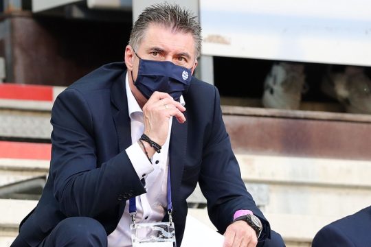 Ο,τι να ’ναι ο πρόεδρος