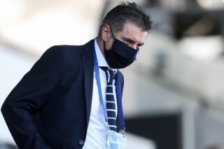 Η κυβέρνηση τους εξέθεσε
