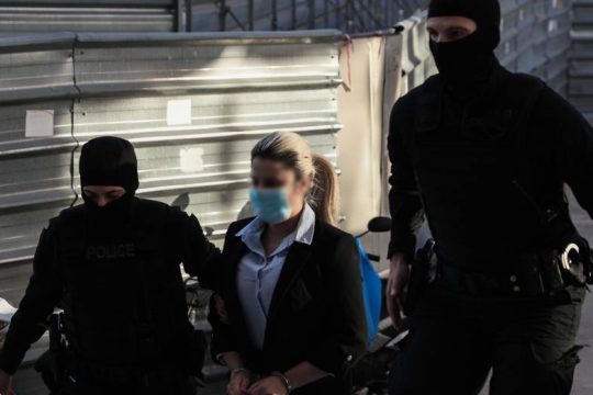 Επίθεση με βιτριόλι: Σε διάσκεψη το δικαστήριο, σε λίγο η απόφαση
