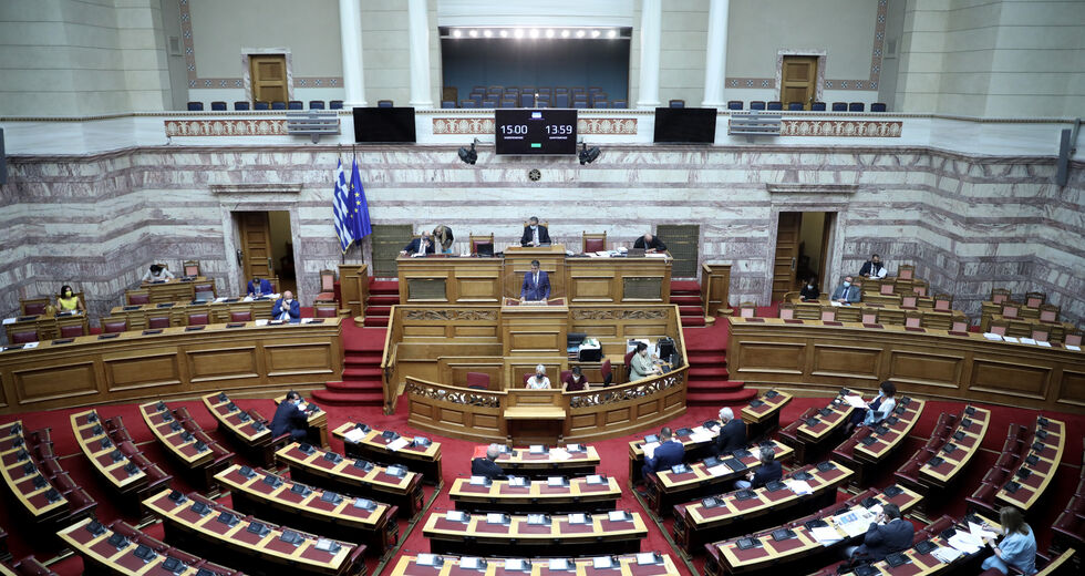 Ανοίγει ο δρόμος για εξεταστική για «λίστες Πέτσα» και Opinion Poll