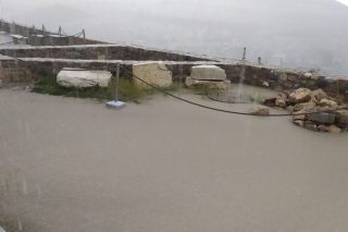 Η Ακρόπολη πλημμύρισε, αλλά… δεν είναι αυτό που νομίζετε!