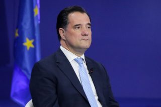 Ποιος μιλάει!