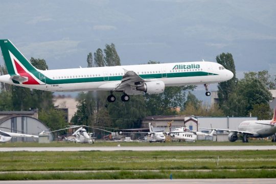 Τίτλοι τέλους για την Alitalia, στη θέση της πετάει η ITA