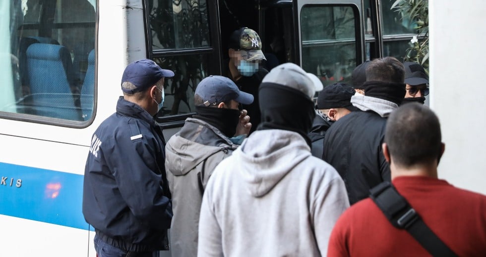 Ελεύθεροι και οι επτά αστυνομικοί