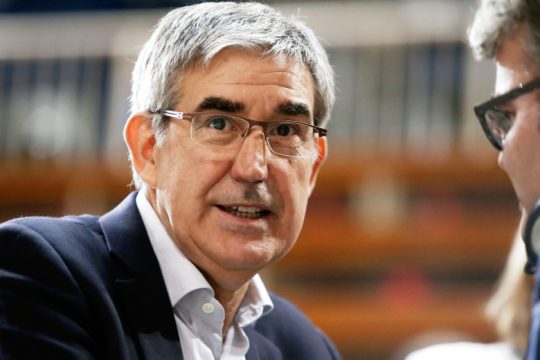 Ο Τζόρντι Μπερτομέου στα σχοινιά