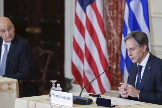 ΗΠΑ: Καταδικάζουν το casus belli, αυξάνουν βάσεις και εξοπλισμούς