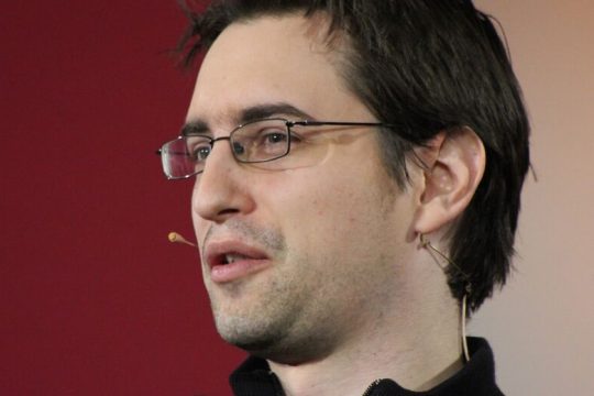 Η συναισθησία ως συγγραφική ιδιότητα