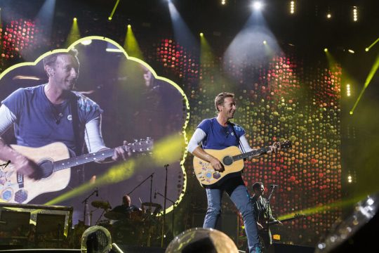 Οι Coldplay με την «οικολογική» περιοδεία έρχονται (επιτέλους!) στην Αθήνα