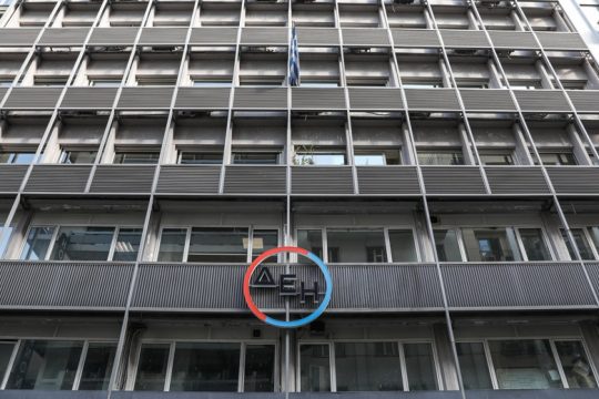 Εντελώς τυχαία λέμε!