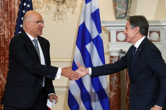 Γη και ύδωρ