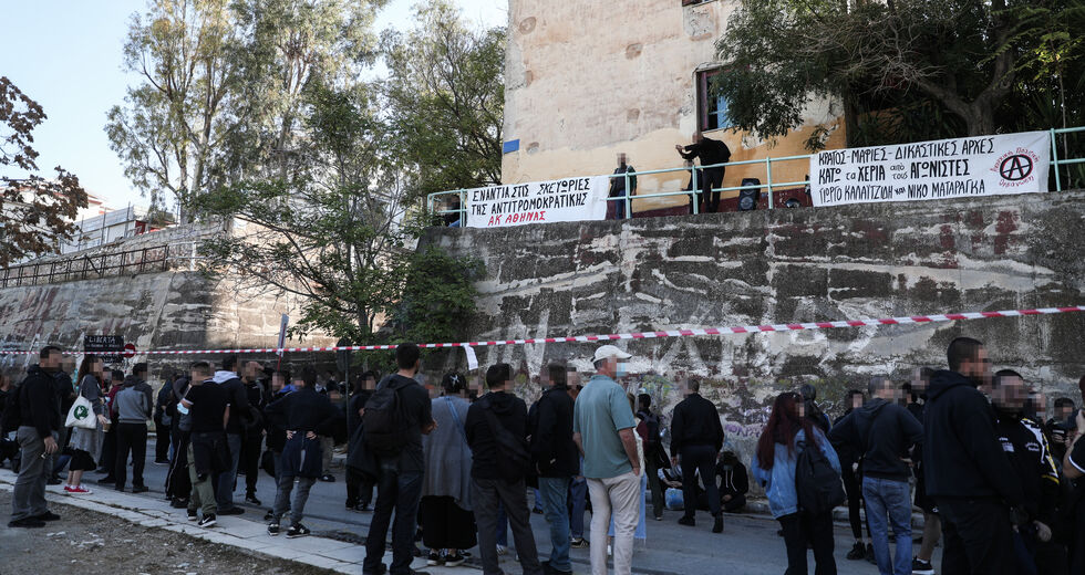 Κατηγορητήριο-φιάσκο για Ρουβίκωνα