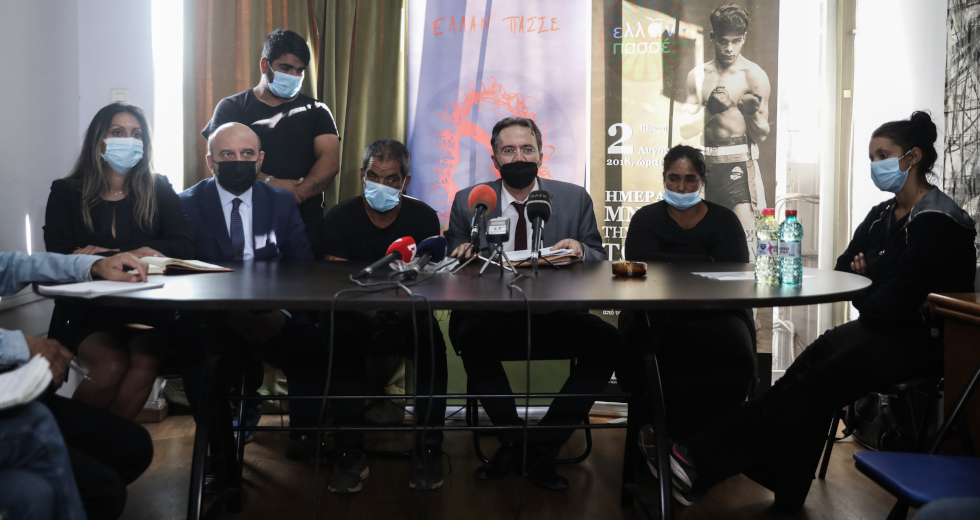 Διαθεσιμότητα για τους επτά αστυνομικούς ζητά η οικογένεια του 18χρονου Νίκου