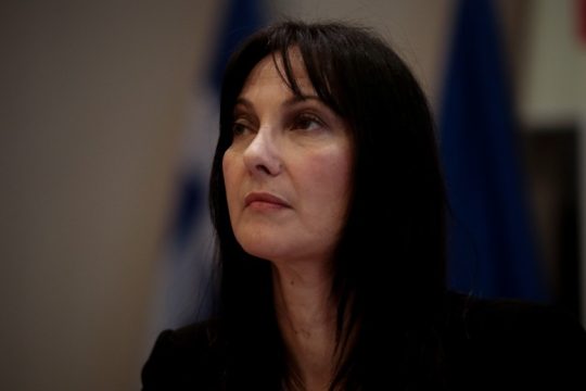 Η ενδοσυντροφική βία, τα δικαιώματα επιμέλειας και ο νόμος Τσιάρα