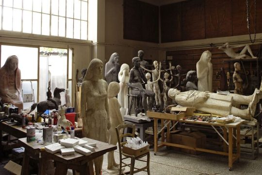 Εργαστήριο Γιάννη Παππά: Μία «κυψέλη» για νέους δημιουργούς στου Ζωγράφου
