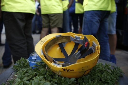 Απειλές για απολύσεις αντί για προσλήψεις από την Eldorado Gold