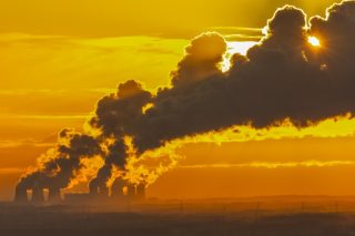 «Ενεργειακή μετάβαση» με κλιματική αποικιοκρατία