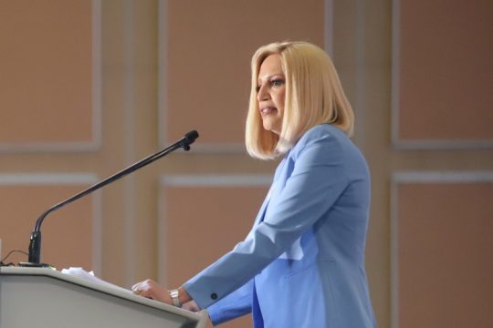 Αξιοπρεπής και θαρραλέα ώς το τέλος