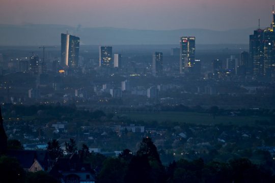 Μποϊκοτάζ σε εκδηλώσεις και διαμαρτυρίες για ακροδεξιό εκδοτικό οίκο