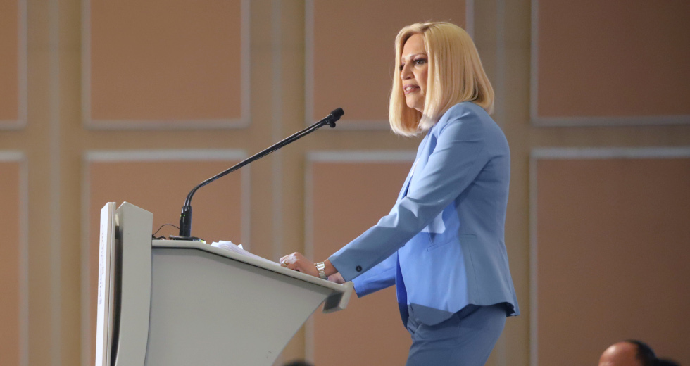 Νέα περιπέτεια υγείας για τη Φ. Γεννηματά-Αποχωρεί από την κούρσα για την προεδρία
