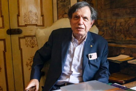 Ενα Νόμπελ για την ανανεωτική και κοινωνικά υπεύθυνη Φυσική