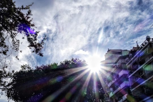 Kαλός ο καιρός σήμερα σε όλη τη χώρα