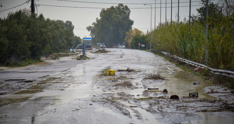 Εκκενώθηκε χωριό στο Αγρίνιο – Προς κατάσταση εκτάκτου ανάγκης ο δήμος