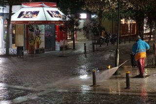 Ποιος τη ζωή μου…