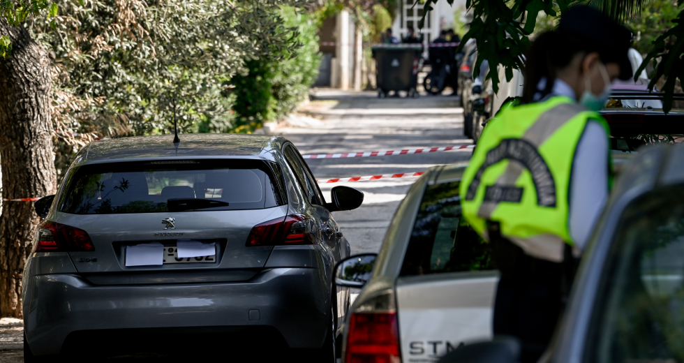 Νεκρός υπάλληλος και τραυματίας άλλος ένας από πυρά ενόπλου στην Κηφισιά