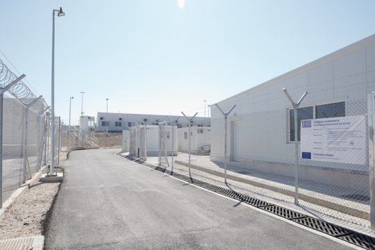«Ρεαλιστικό» σενάριο για κλάματα