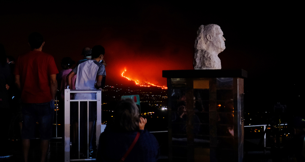 Το ηφαίστειο στη Λα Πάλμα συνεχίζει να «βρυχάται»