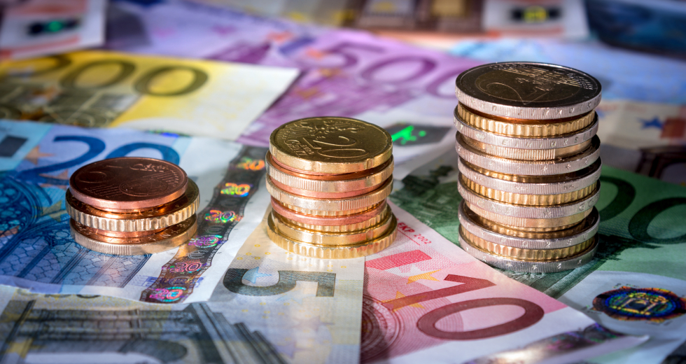 Ακριβότερες κατά 18,7% οι εισαγωγές στη βιομηχανία
