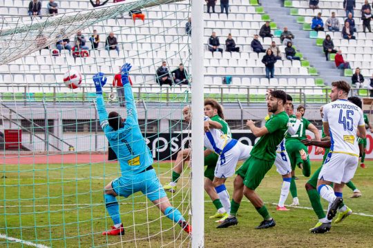 Λεβαδειακός, ΑΕΛ «πέταξαν» έξω Αστέρα και Γιάννινα