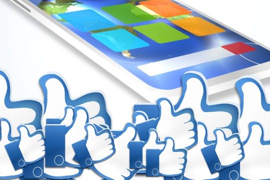 Infonews: 7 ώρες χωρίς Facebook