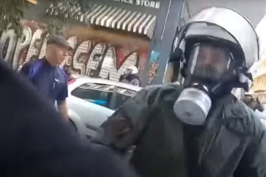 Εισαγγελέας για τον νταή ΜΑΤατζή που έσπασε βιτρίνα καταστήματος