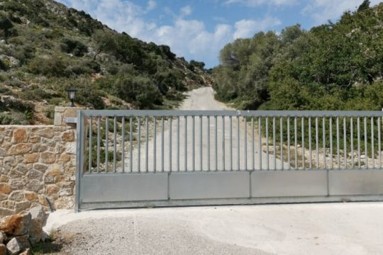Την Παρασκευή το δικαστήριο για την σιδερένια πόρτα στη Μονή Γουβερνέτου