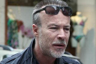 «Γυμνοί» οι απόστρατοι στη δίκη για τον Μπογιόπουλο