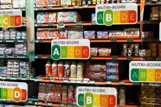 Η Nestlé, τα υγιεινά δημητριακά και το… επικίνδυνο μασκαρπόνε