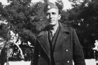 «Ετούτ’ η ζωή είναι γελοία»…
