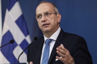 Εμμονή με την Παιδεία…