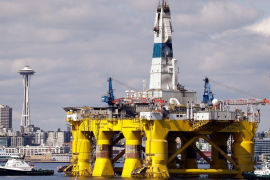 Υψηλό 7ετίας στην τιμή του αργού, έφτασε τα 83,6 δολ. το βαρέλι
