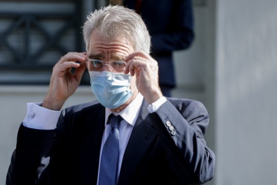 Η Ν.Δ. επιμένει στα ερωτήματα προς ΣΥΡΙΖΑ για τις δηλώσεις Πάιατ