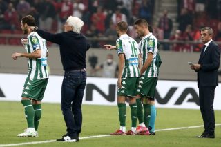 Να χτίσει σερί με… φόρα απ’ τον Πειραιά