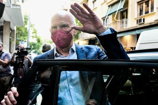Με ποια ερωτήματα θα αναμετρηθεί ο Γ. Παπανδρέου!